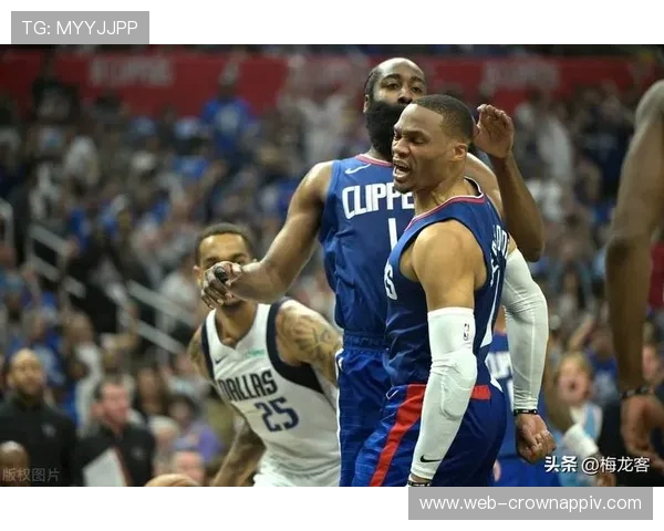 哈登通过挡拆助攻提升球队效率远超威少