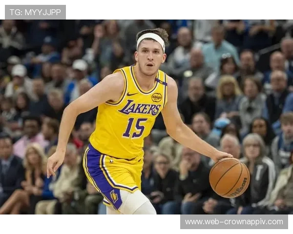 奥斯汀·里夫斯挡拆助攻数提升显著，带动球队进攻节奏变化